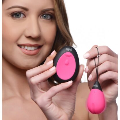 XR 10X Silicone Vibrating Egg Pink - Image 3